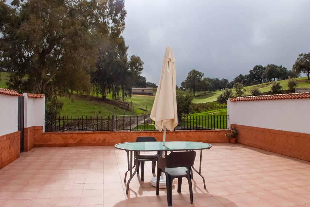 Apartamentos La Venta Del Charco Cardeña Rom bilde