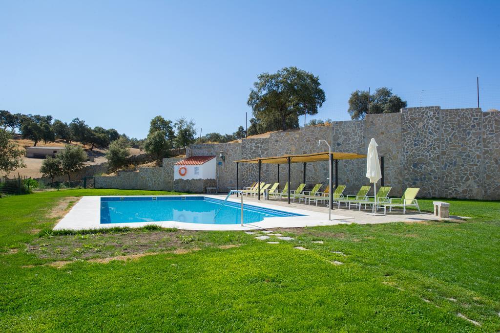 Apartamentos La Venta Del Charco Cardeña Eksteriør bilde