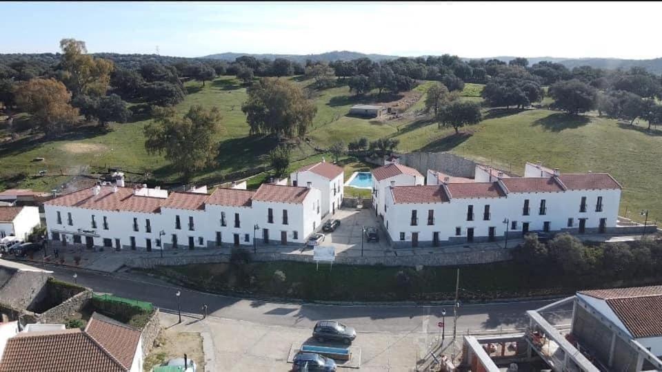 Apartamentos La Venta Del Charco Cardeña Eksteriør bilde